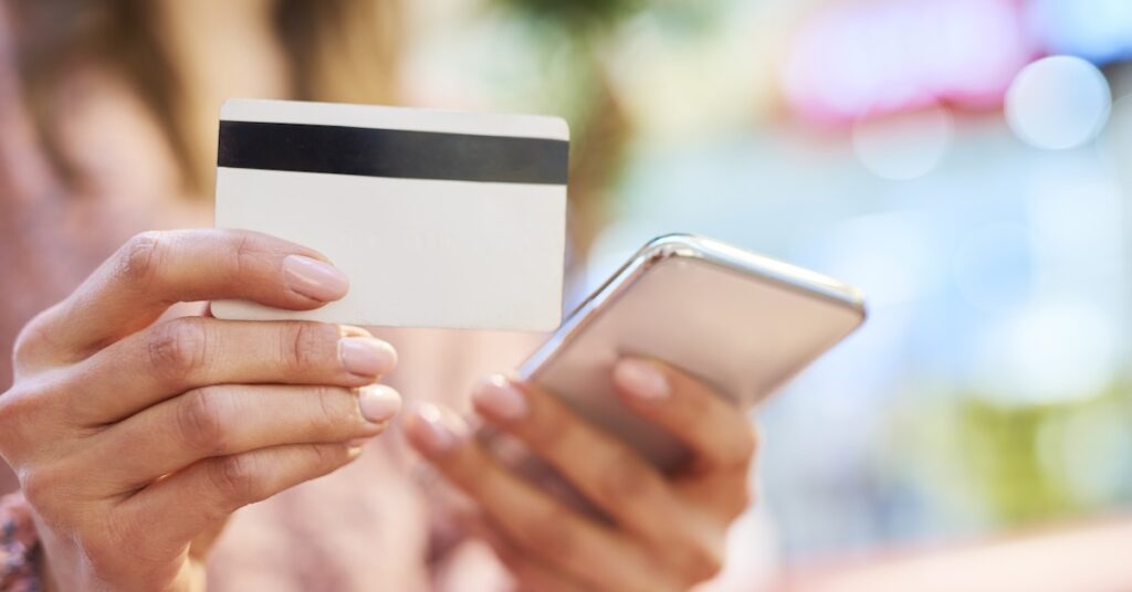 platobná brána a mobilné nakupovanie